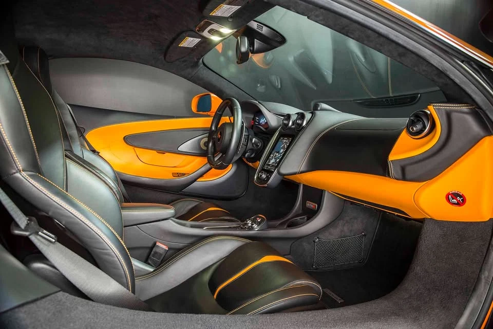 2017 McLaren 570S - Image 16 of 17