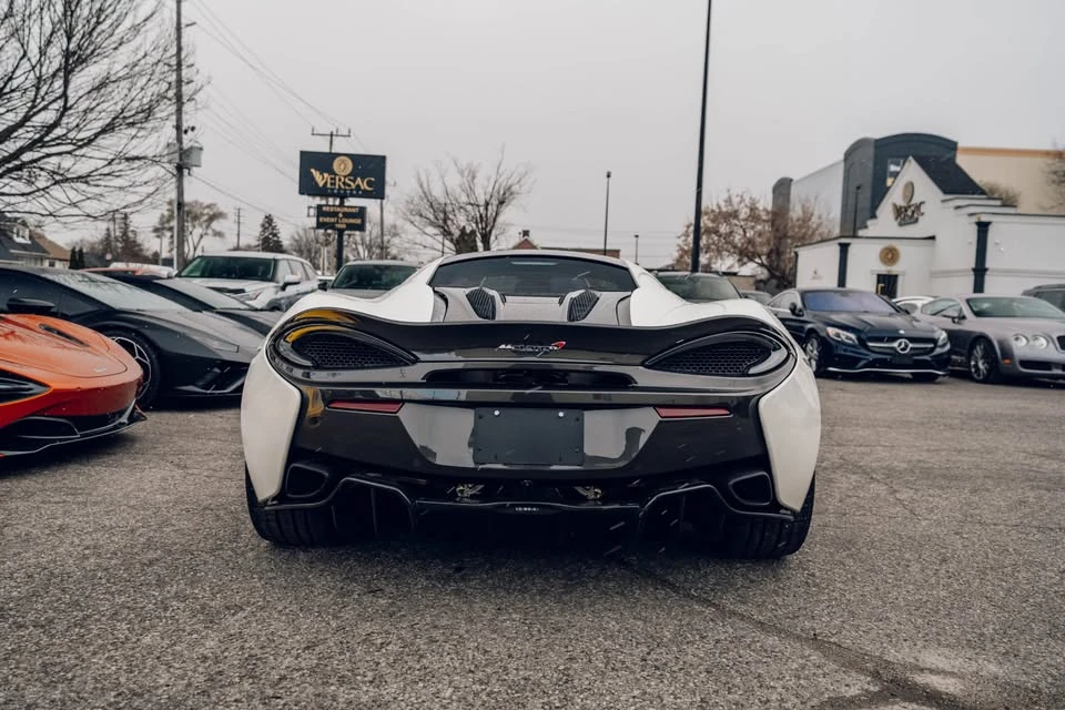 2017 McLaren 570S - Image 12 of 20