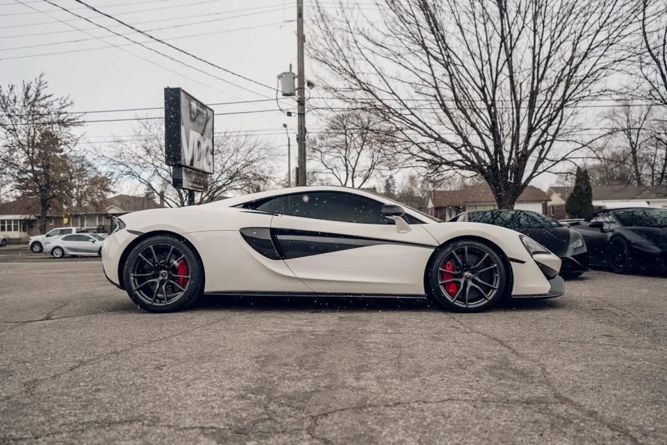 2017 McLaren 570S - Image 4 of 20