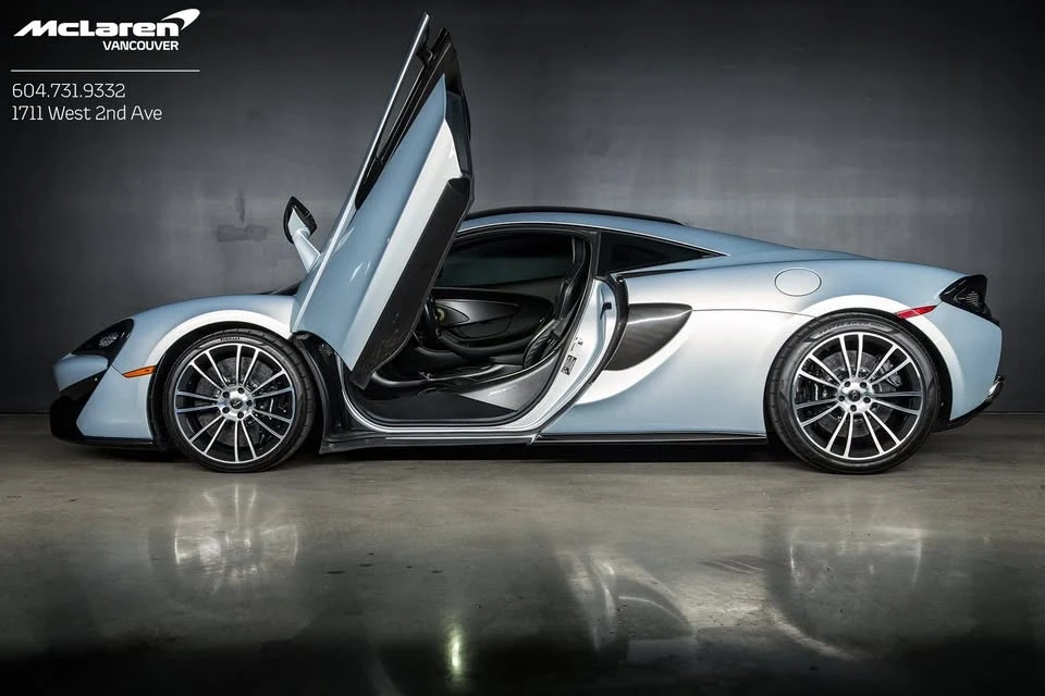 2017 McLaren 570S - Image 2 of 17