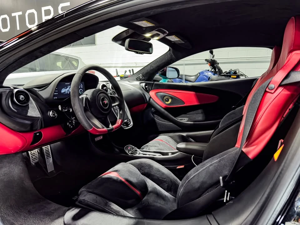 2017 McLaren 570S - Image 7 of 20