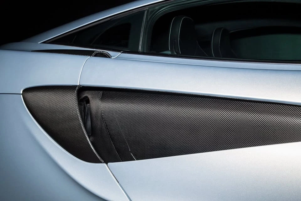 2017 McLaren 570S - Image 7 of 20