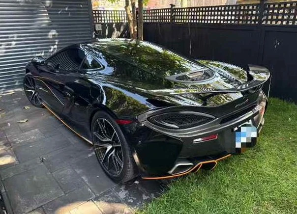 2017 McLaren 570GT - Image 2 of 5