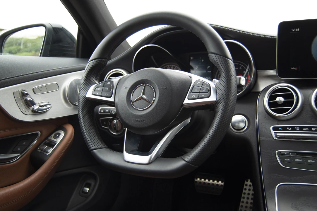 2017 Mercedes-Benz W205 C 43 AMG - Image 26 of 31