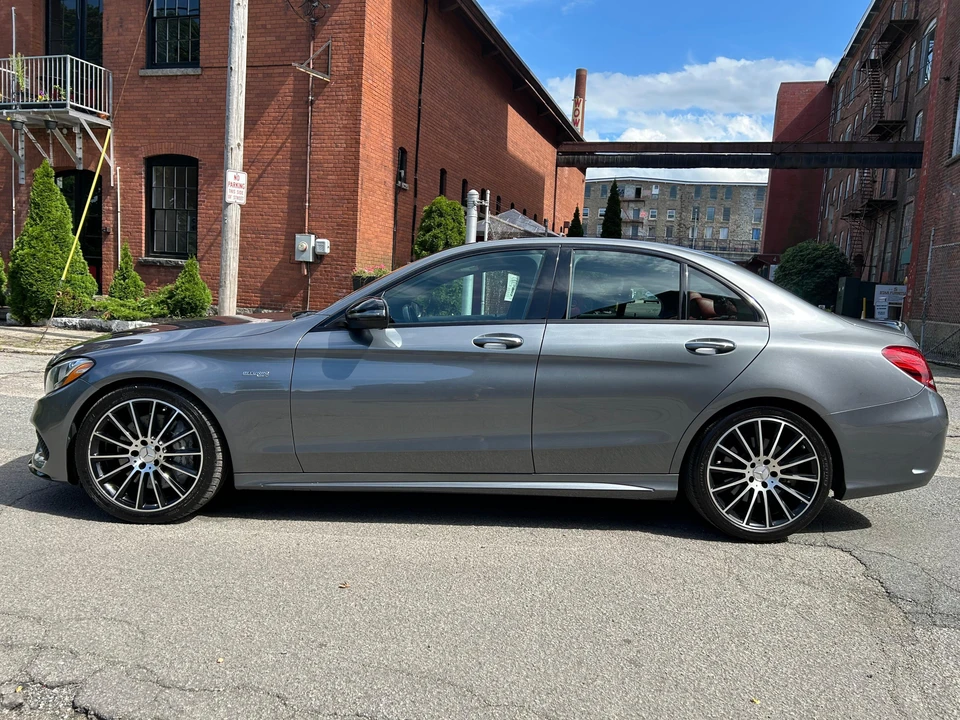 2017 Mercedes-Benz W205 C 43 AMG - Image 29 of 31