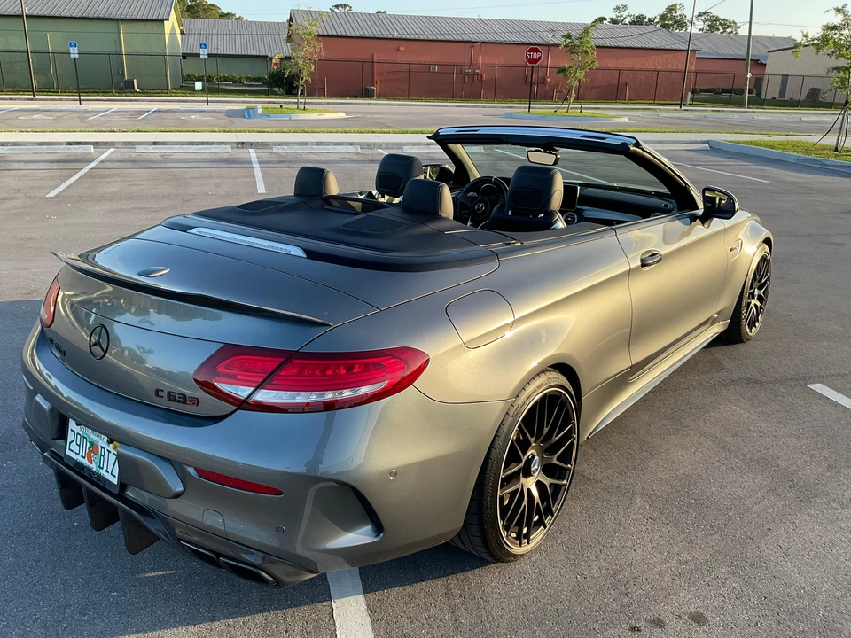 2017 Mercedes-Benz W205 C 63 AMG - Image 17 of 31
