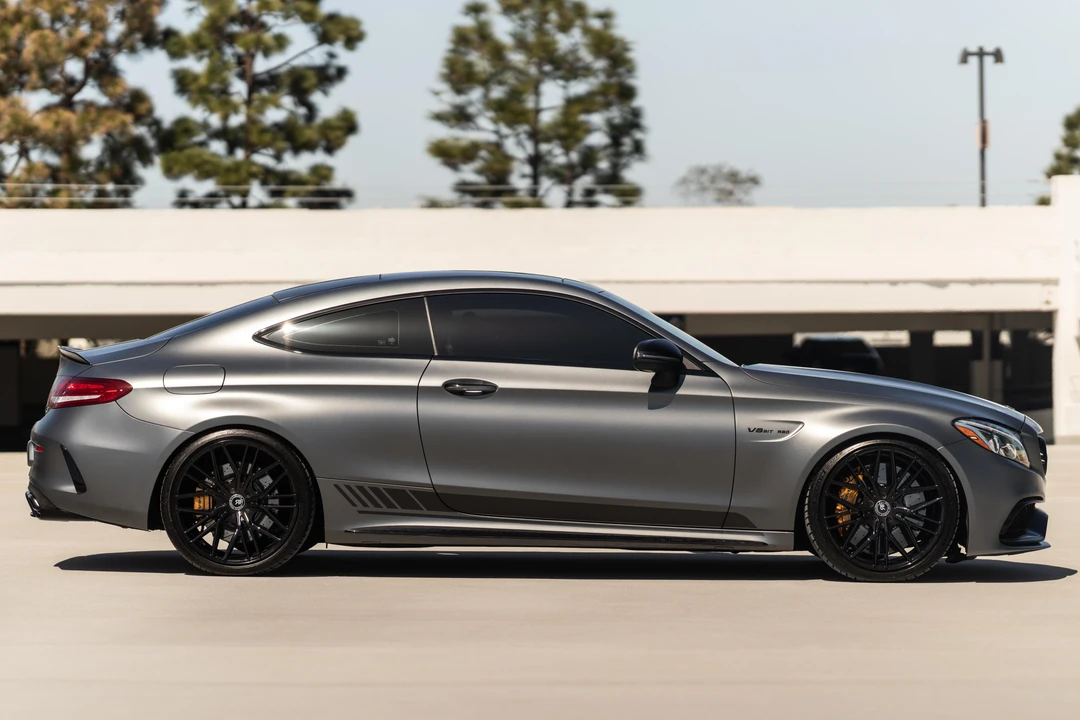 2017 Mercedes-Benz W205 C 63 AMG - Image 3 of 31