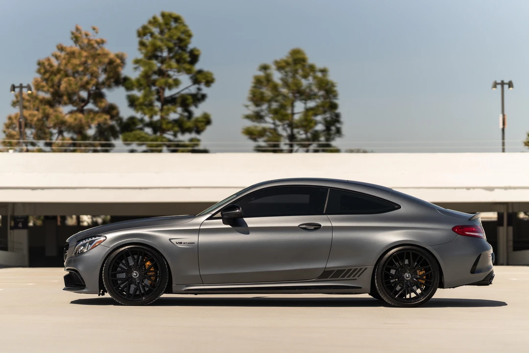 2017 Mercedes-Benz W205 C 63 AMG - Image 12 of 31