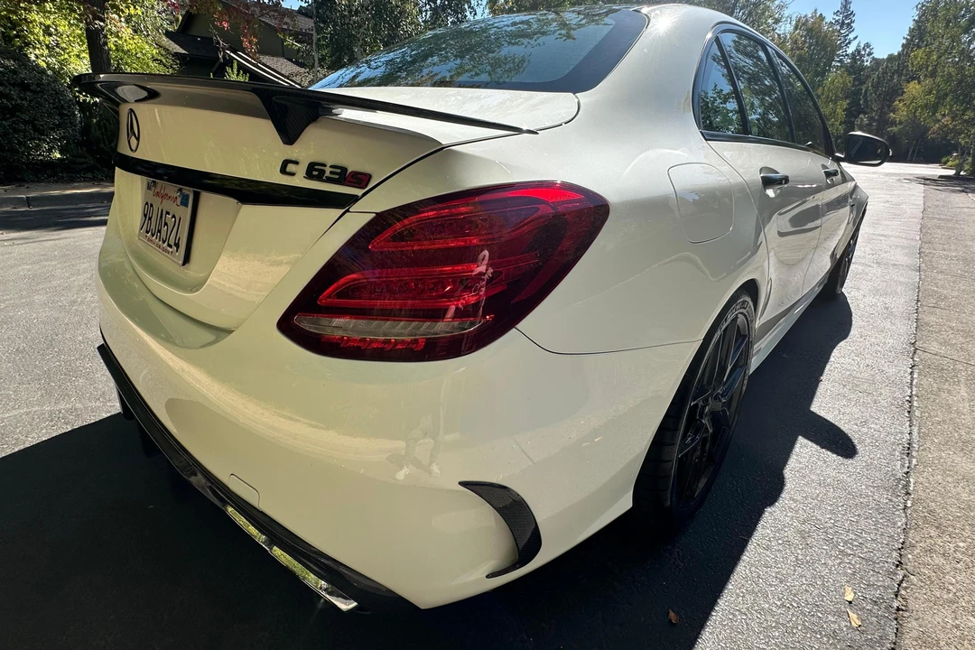 2017 Mercedes-Benz W205 C 63 AMG - Image 25 of 31