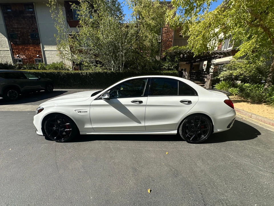 2017 Mercedes-Benz W205 C 63 AMG - Image 7 of 31