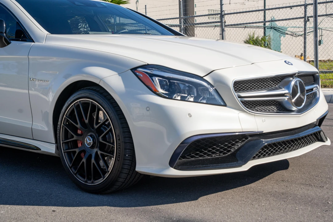2017 Mercedes-Benz C218 CLS 63 AMG - Image 9 of 31