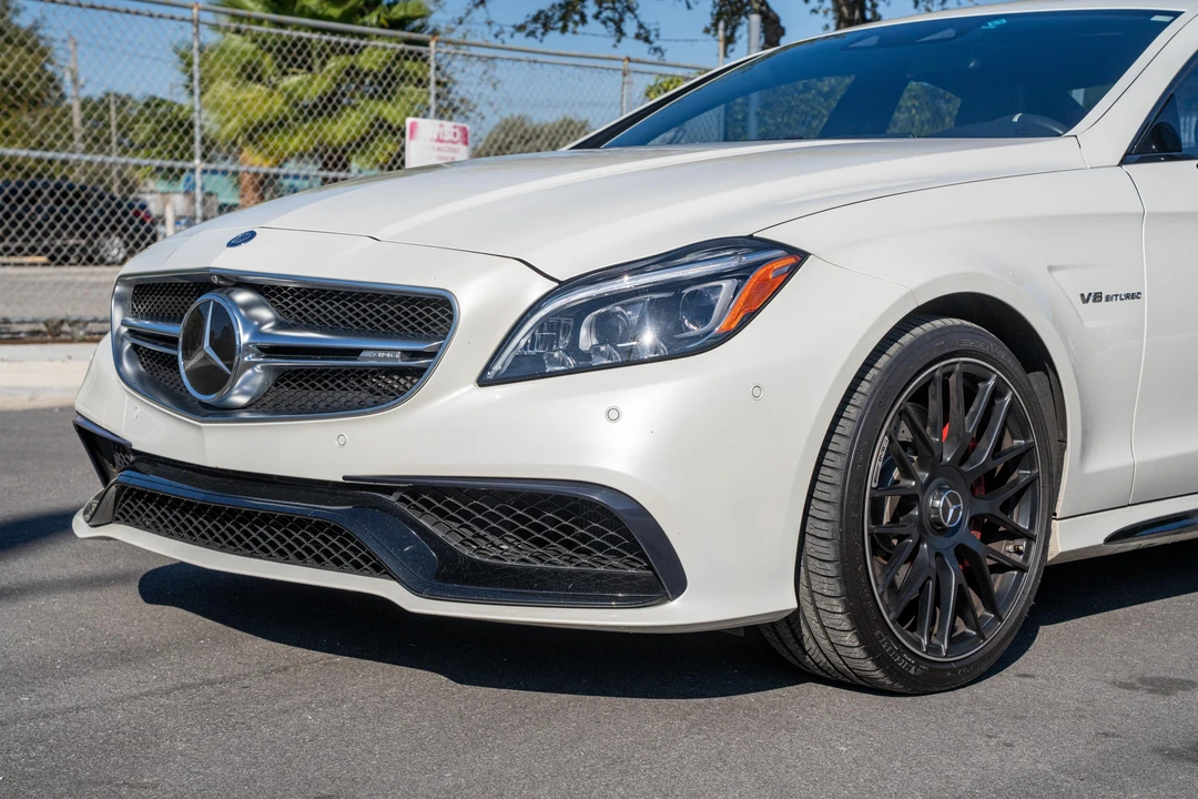 2017 Mercedes-Benz C218 CLS 63 AMG - Image 12 of 31