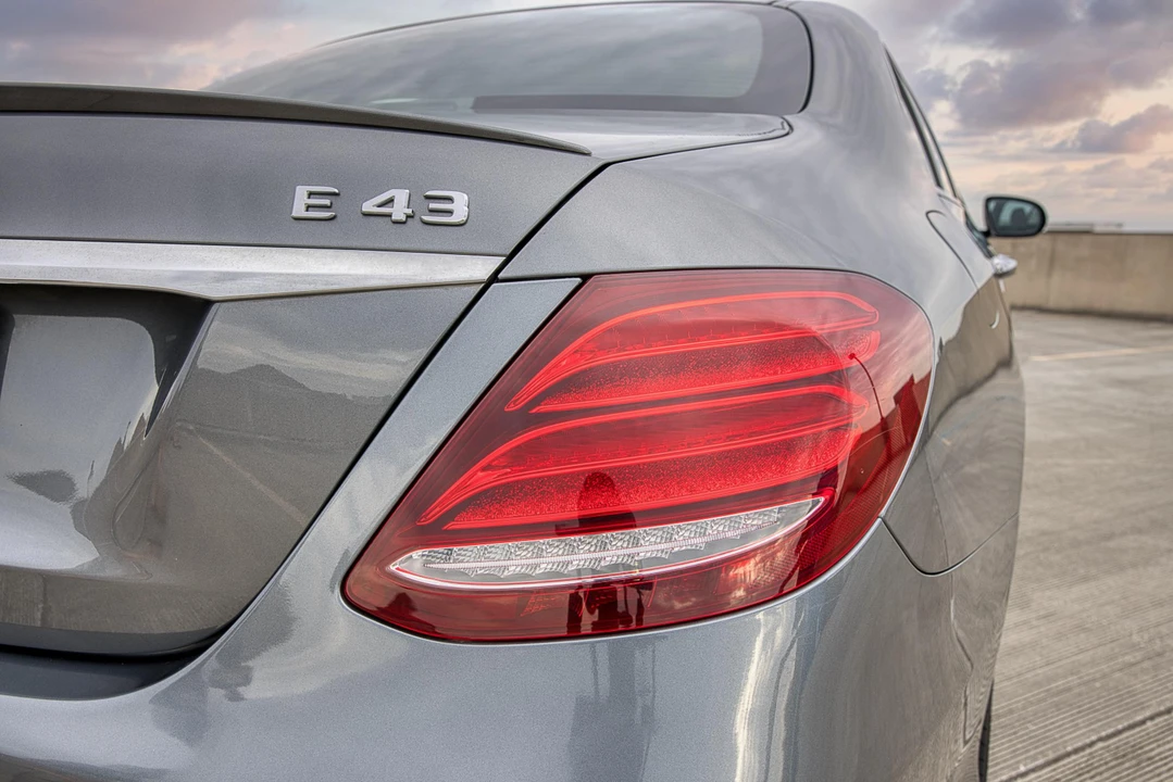 2017 Mercedes-Benz W213 E 43 & E 53 AMG - Image 15 of 31