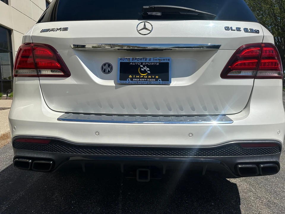 2017 Mercedes-Benz W166/C292 ML 63 & GLE 63 AMG - Image 14 of 31