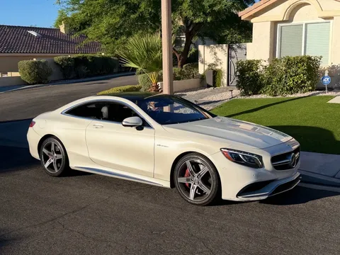 2017 Mercedes-AMG S63 Coupe 4MATIC