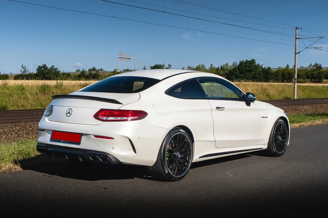 2016 Mercedes-Benz W205 C 63 AMG - Image 4 of 31
