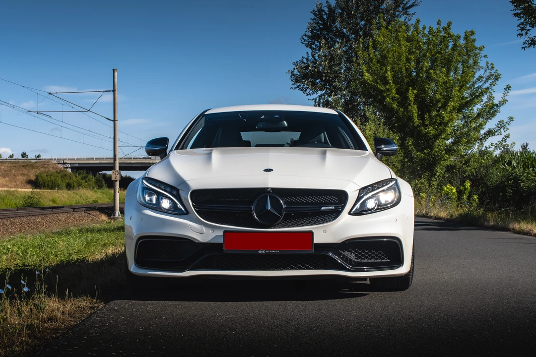 2016 Mercedes-Benz W205 C 63 AMG - Image 2 of 31