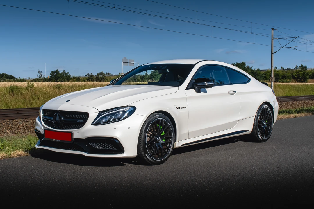 2016 Mercedes-Benz W205 C 63 AMG - Image 7 of 31