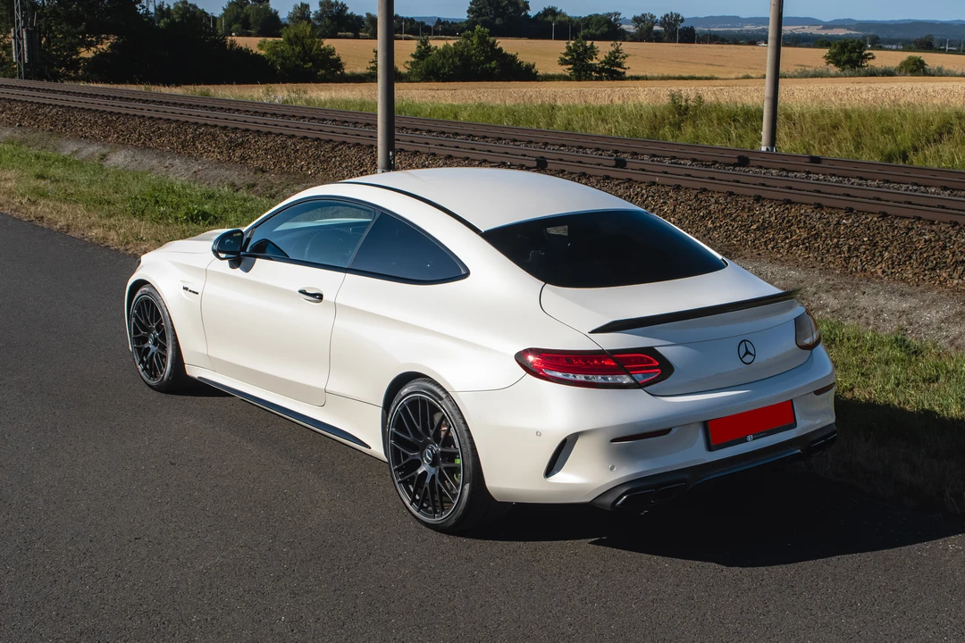 2016 Mercedes-Benz W205 C 63 AMG - Image 12 of 31