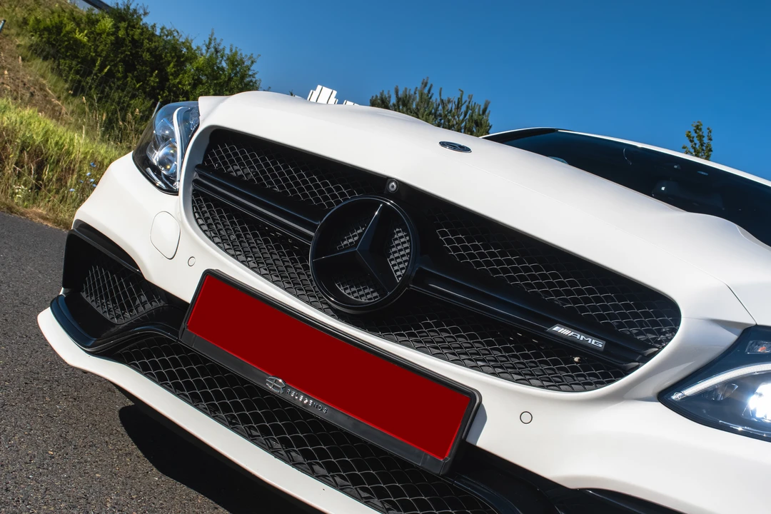 2016 Mercedes-Benz W205 C 63 AMG - Image 17 of 31