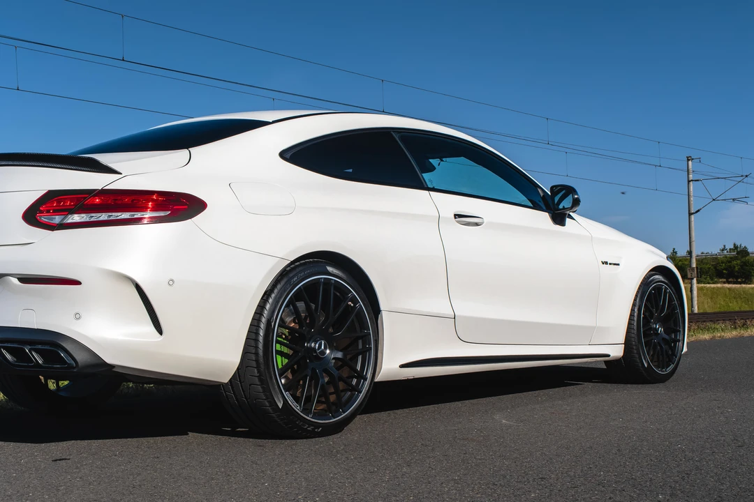 2016 Mercedes-Benz W205 C 63 AMG - Image 28 of 31