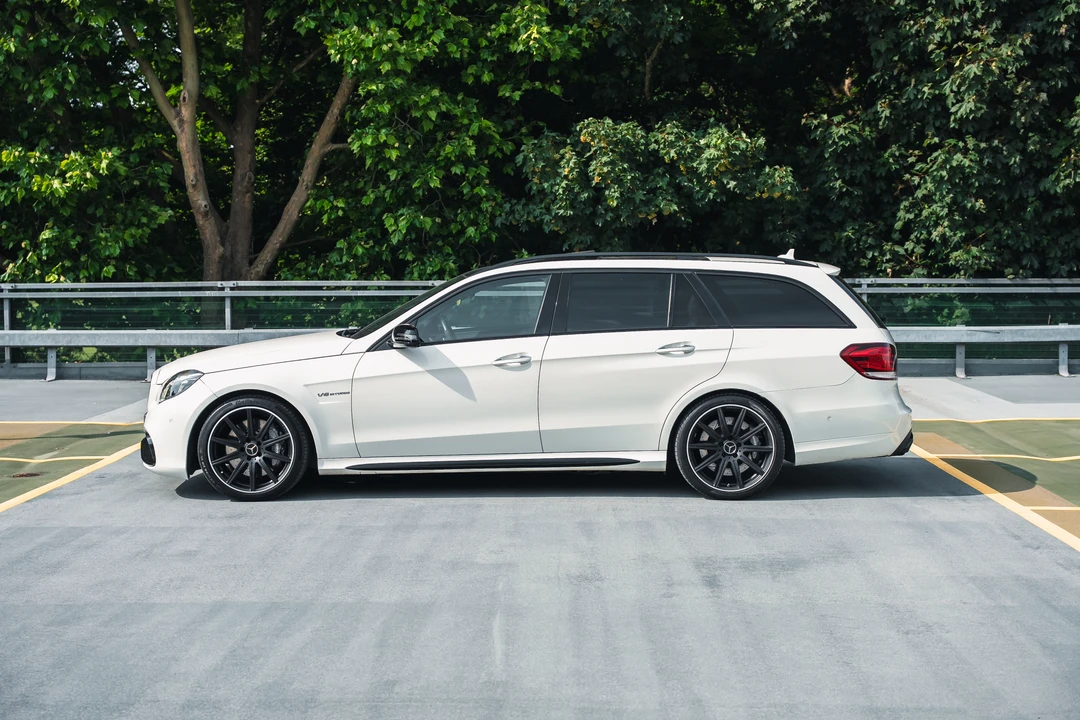 2017 Mercedes-Benz W213 E 63 AMG - Image 16 of 31