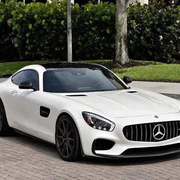 2017 Mercedes-AMG GT