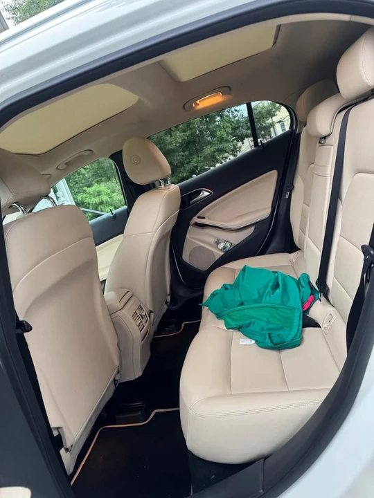 2017 Mercedes-Benz E-Class - Image 5 of 6