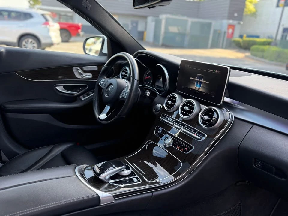 2017 Mercedes-Benz E-Class - Image 7 of 11