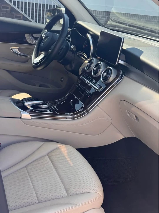 2017 Mercedes-Benz E-Class - Image 2 of 10