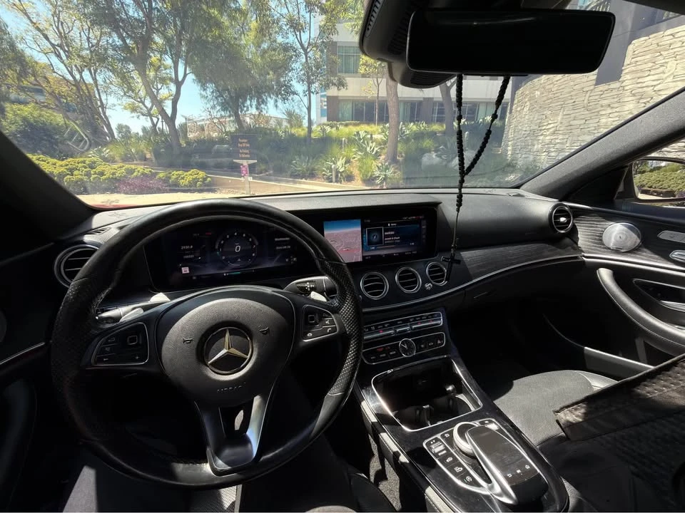 2017 Mercedes-Benz E-Class - Image 9 of 9