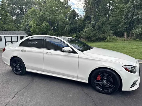 2017 Mercedes-Benz 300 E 4-M 4WD Sedan 4D