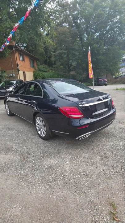 2017 Mercedes-Benz W213 E-Class - Image 3 of 18