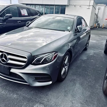 2017 Mercedes-Benz 300 E LUXURY