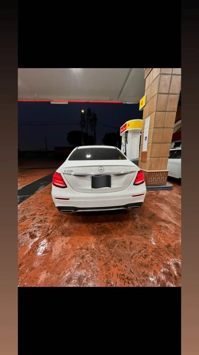 2017 Mercedes-Benz E-Class - Image 13 of 15