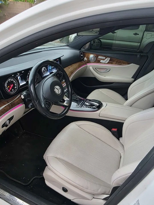 2017 Mercedes-Benz E-Class - Image 10 of 15