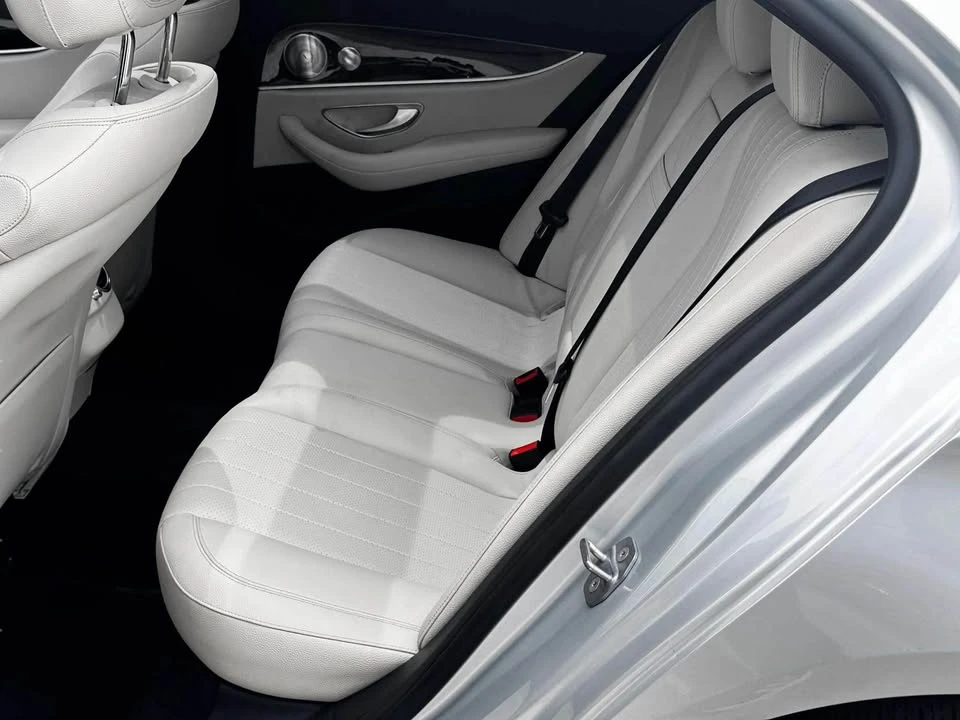 2017 Mercedes-Benz E-Class - Image 7 of 10