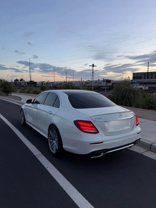 2017 Mercedes-Benz E-Class - Image 3 of 7