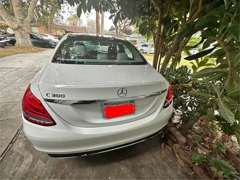 2017 Mercedes-Benz 300 SD Sedan 4D