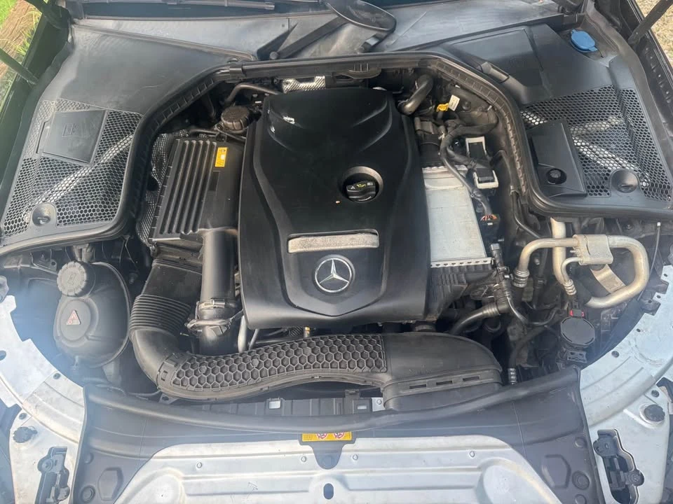 2017 Mercedes-Benz W112 - Image 2 of 12