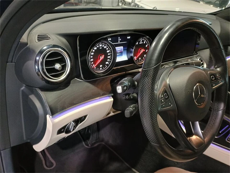 2017 Mercedes-Benz W120 & W121 - Image 19 of 31