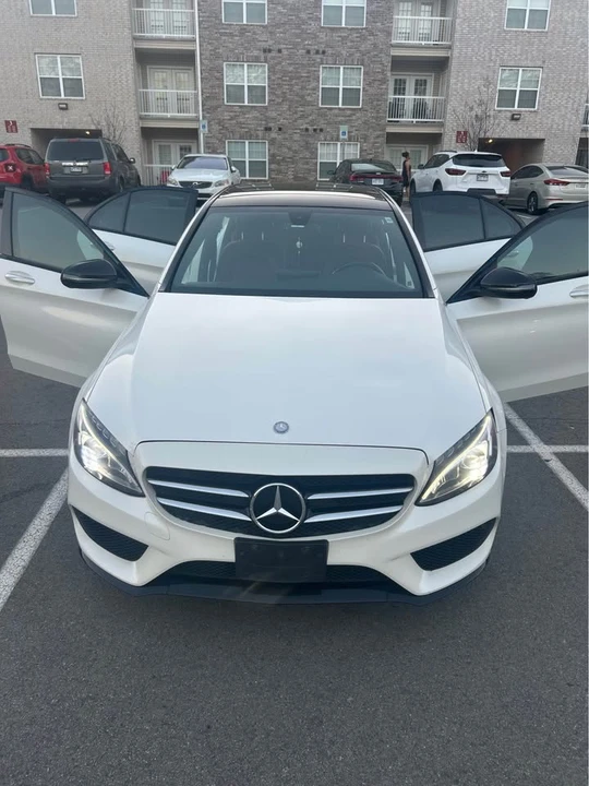 2017 Mercedes-Benz C207/A207 E-Class Coupe & Convertible - Image 2 of 9