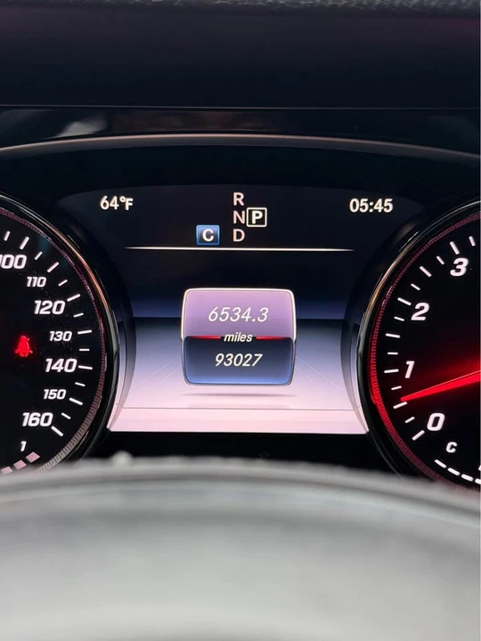 2017 Mercedes-Benz W213 E-Class - Image 10 of 11