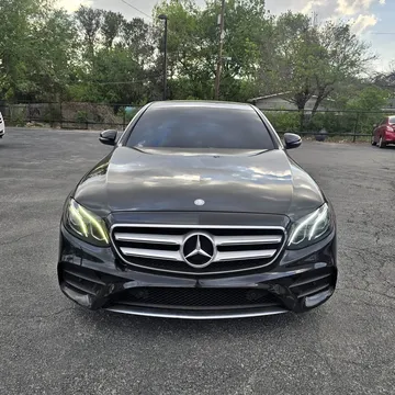 2017 Mercedes-Benz E300 Luxury