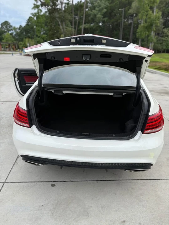 2017 Mercedes-Benz W213 E-Class - Image 9 of 17