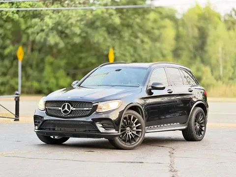 2017 Mercedes-Benz AMG GLC 43 4MATIC Sport Utility 4D