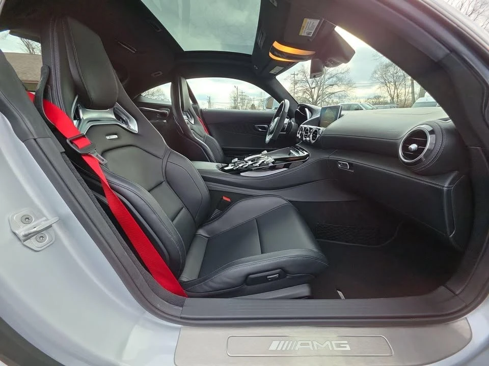 2017 Mercedes-Benz AMG GT - Image 8 of 12