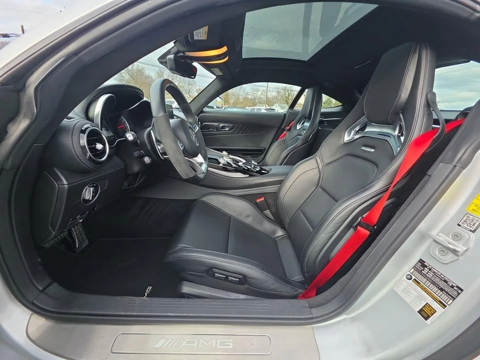 2017 Mercedes-Benz AMG GT - Image 3 of 12