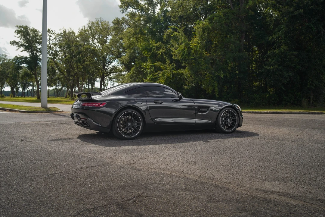 2017 Mercedes-Benz AMG GT - Image 11 of 31