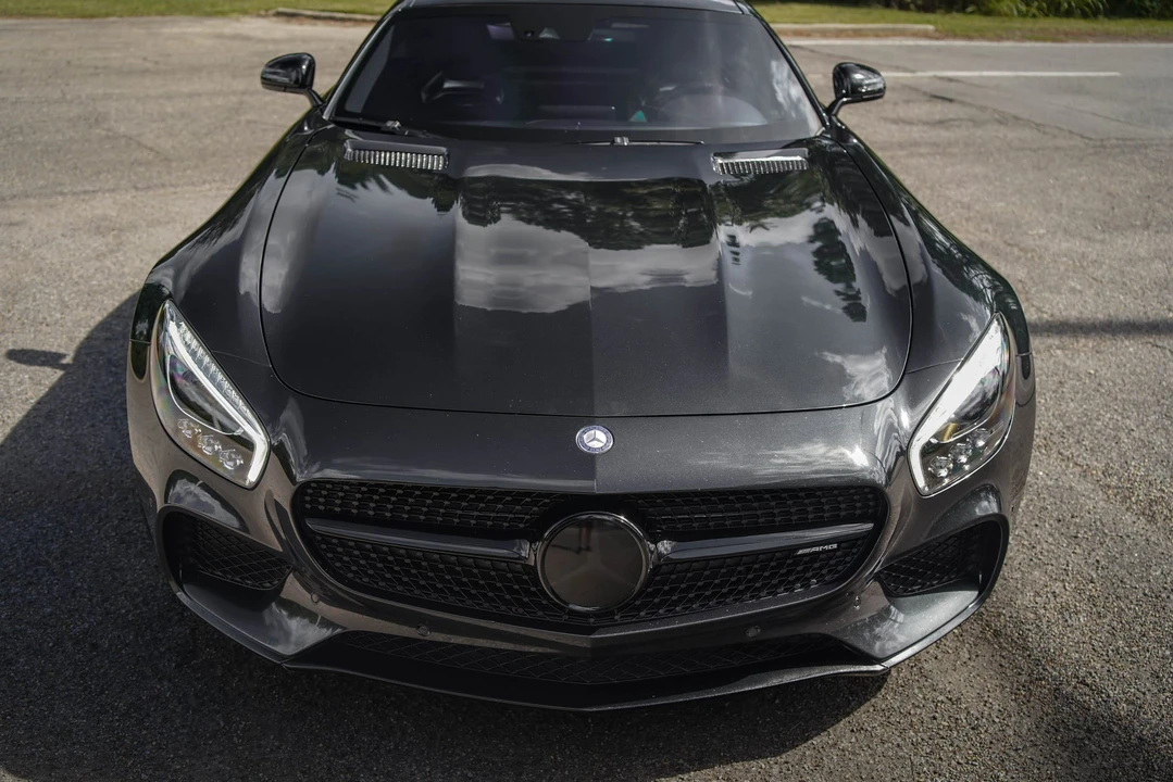 2017 Mercedes-Benz AMG GT - Image 26 of 31